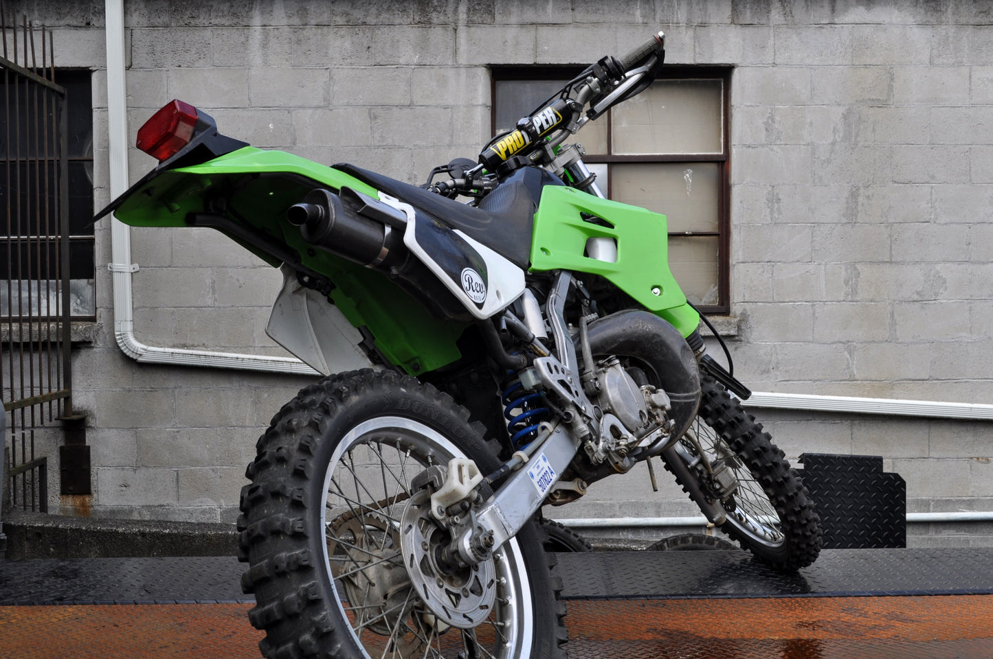 2004 Kawasaki KDX 200