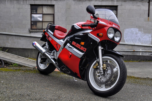 1986 Suzuki GSX-R 750