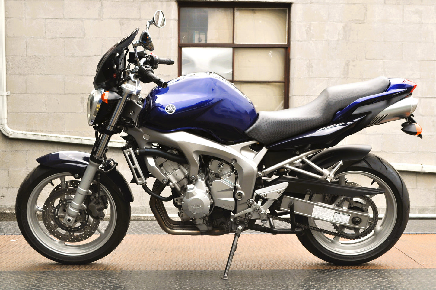 2005 Yamaha FZ6