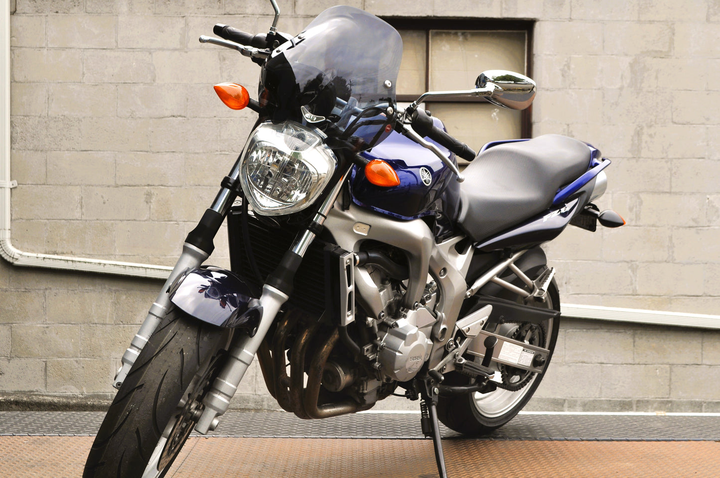 2005 Yamaha FZ6